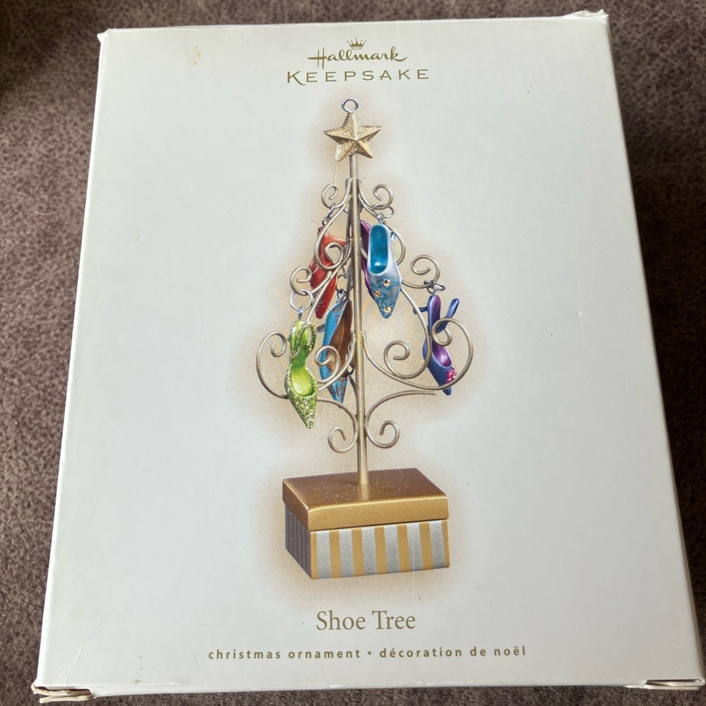 Vintage Hallmark Terri Steiger Shoe Tree ornament